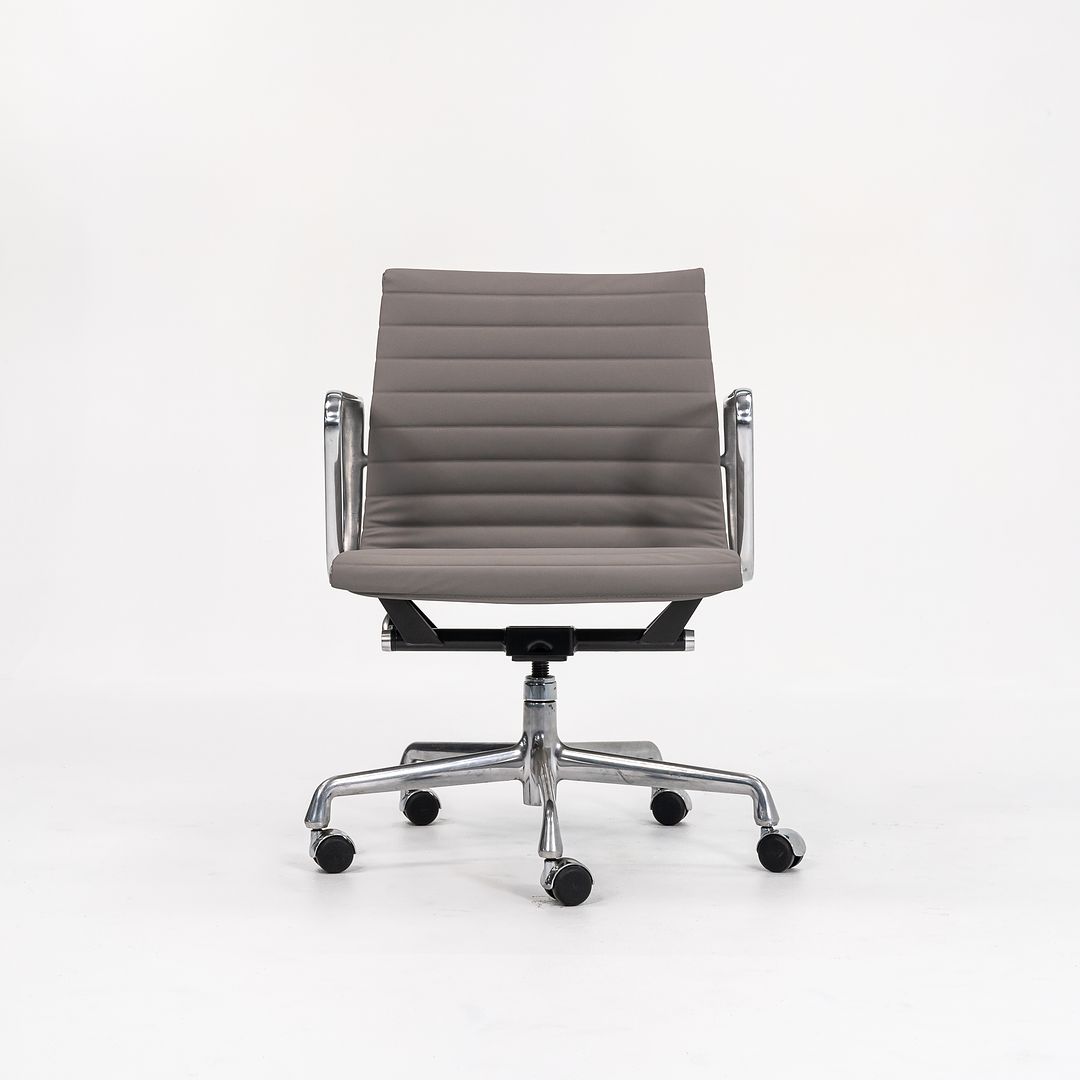 Eames Aluminum Group Management Desk Chair by Ray and Charles