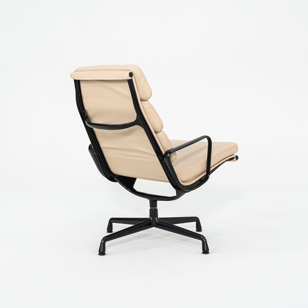 Eames Soft Pad Lounge Chair, EA216