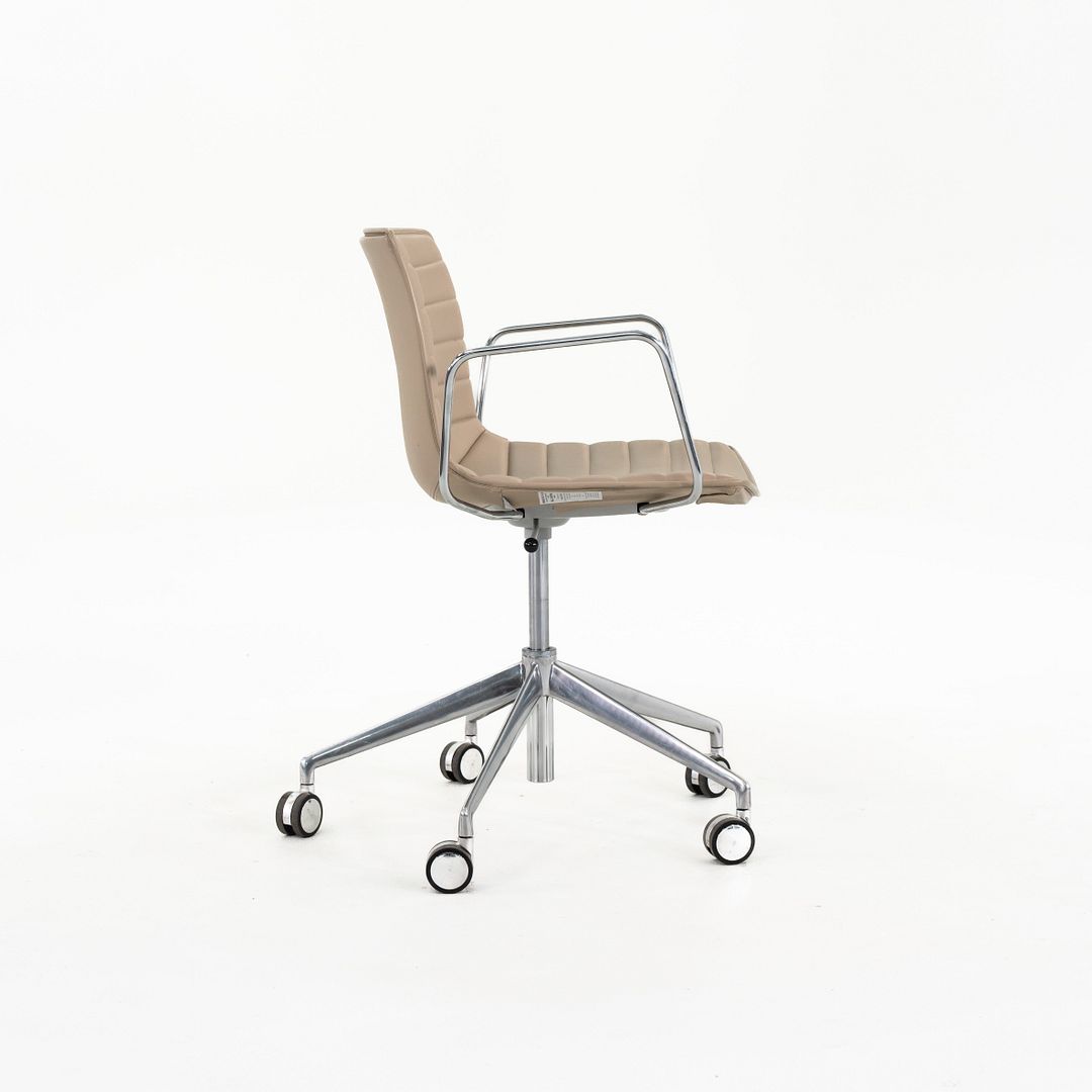 Catifa 53 Desk Chair