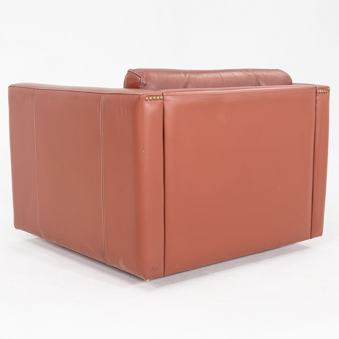 Club Lounge Chairs