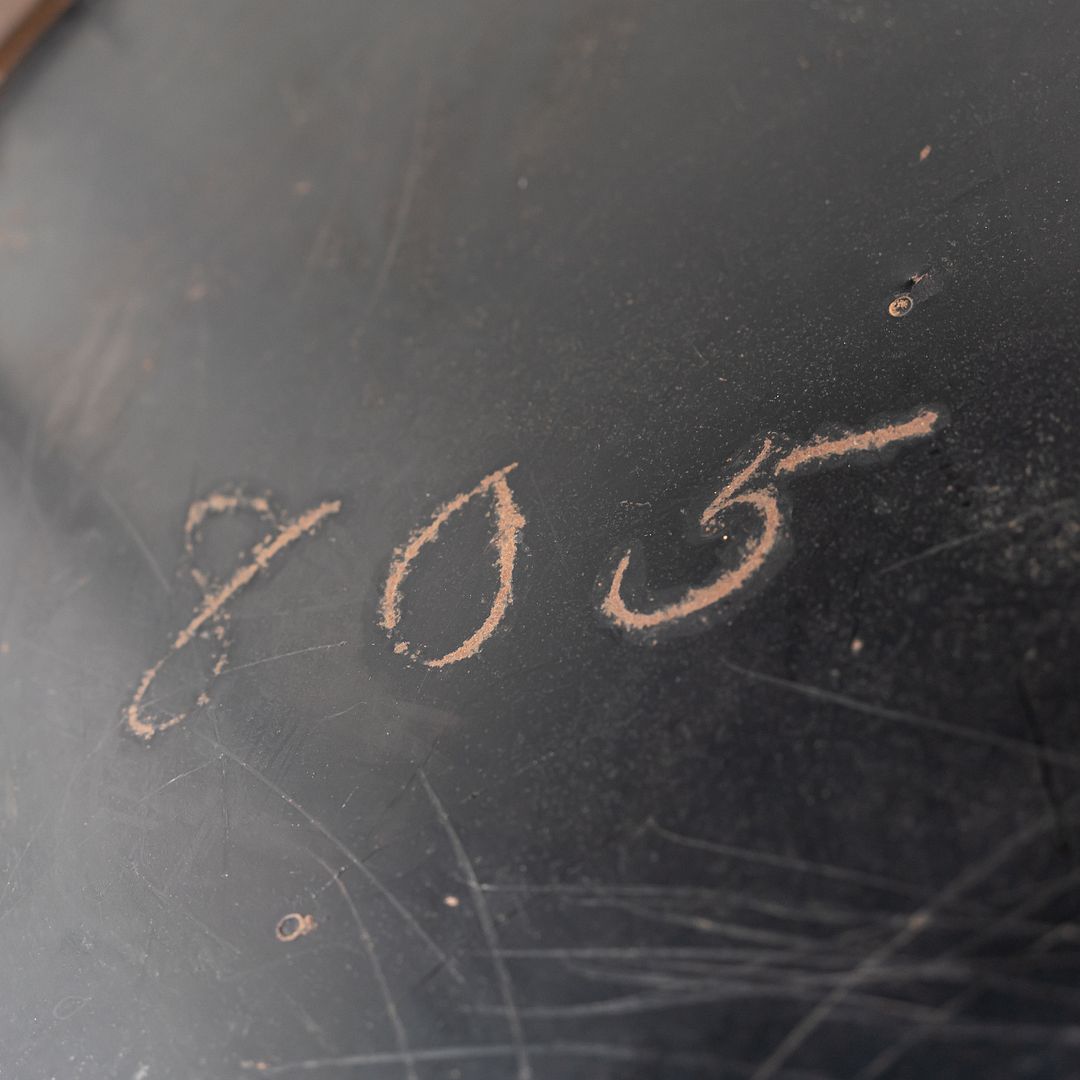 Table Model 805