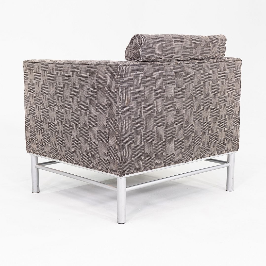 Eastside Style Lounge Chair