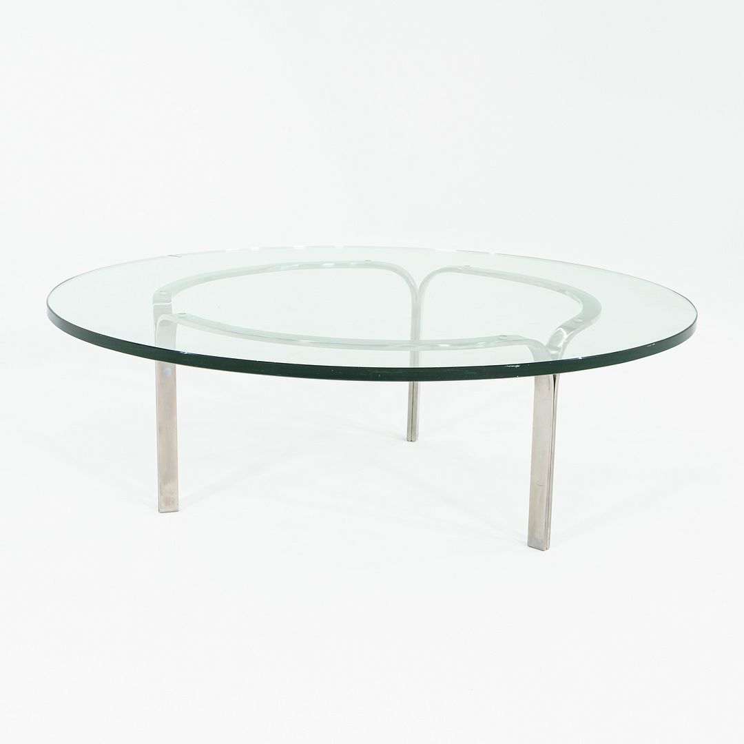 Ribbon Table