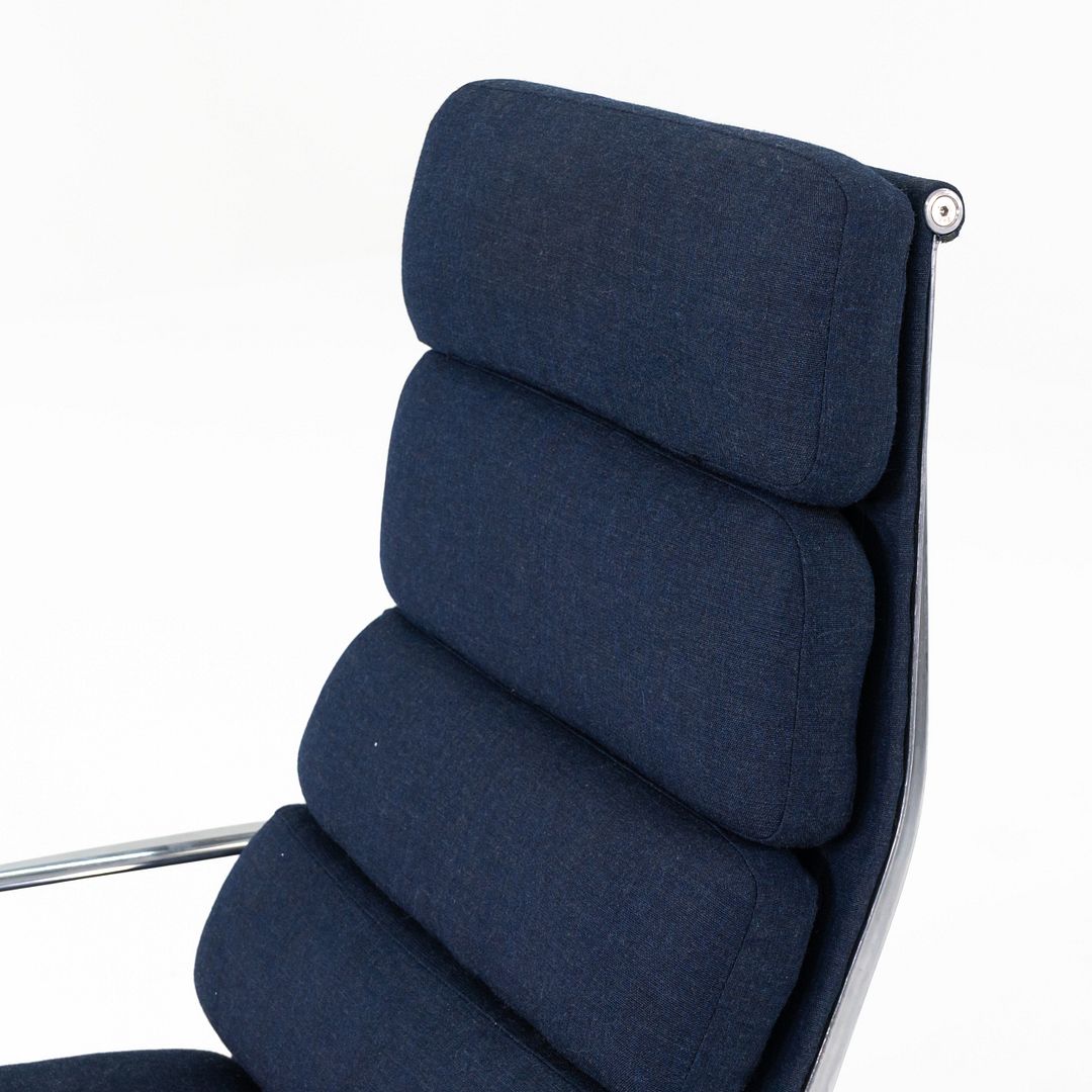 Soft Pad Reclining Lounge Chair