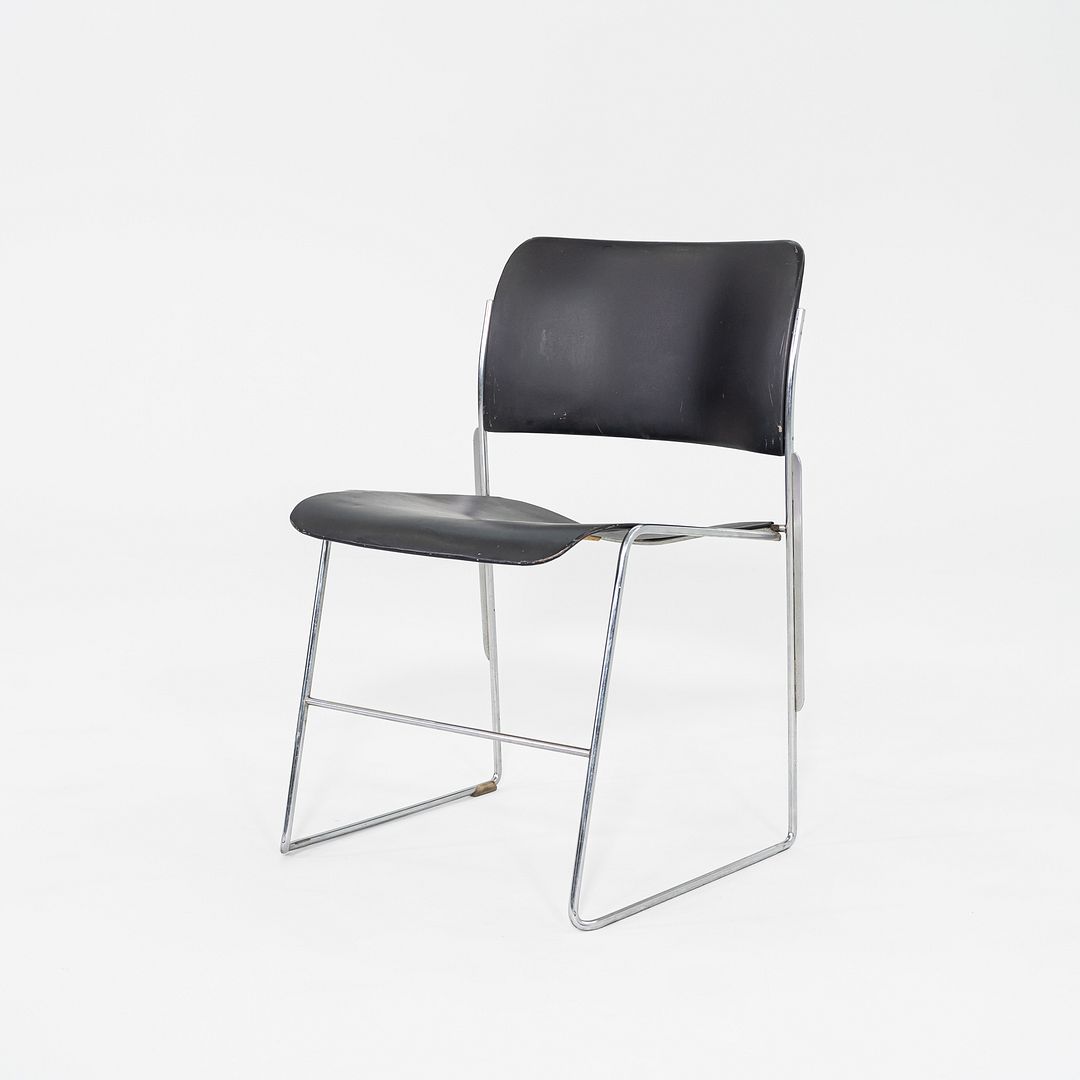 40/4 Stacking Chair