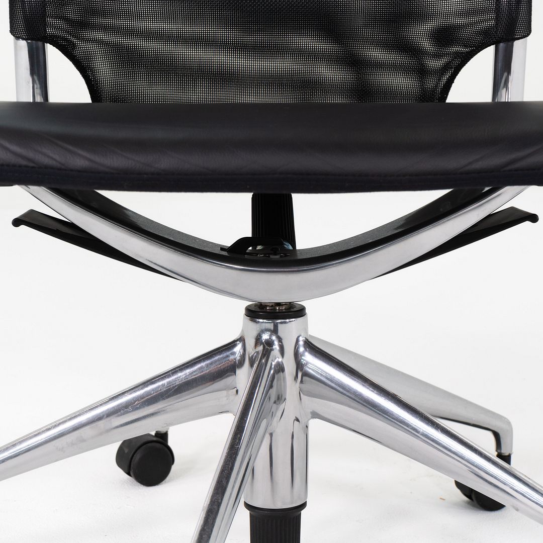 Meda Desk Chair