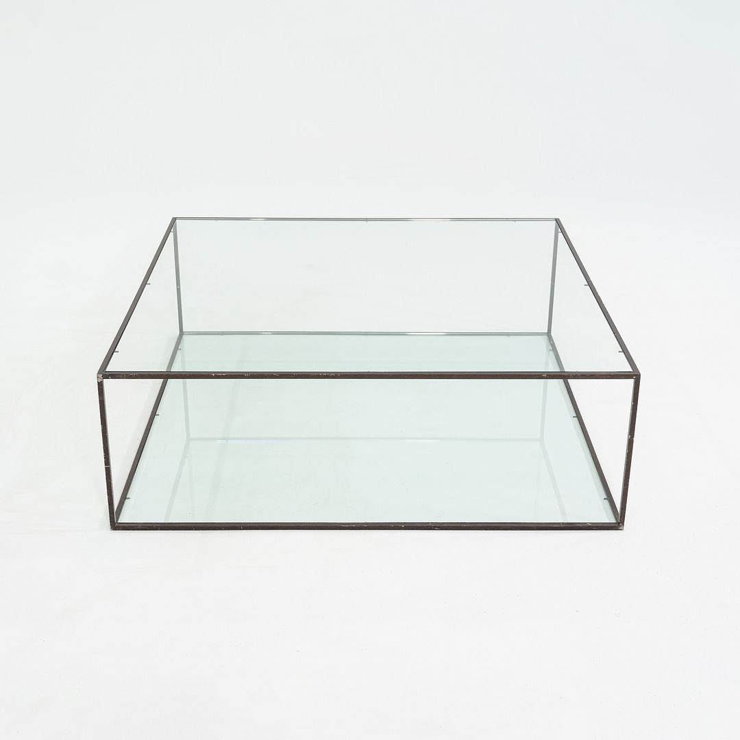 Large Alberto Table
