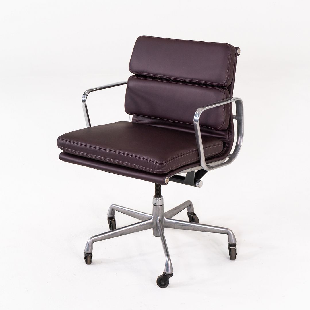 Eames Soft Pad Management Desk Chair, Model EA435