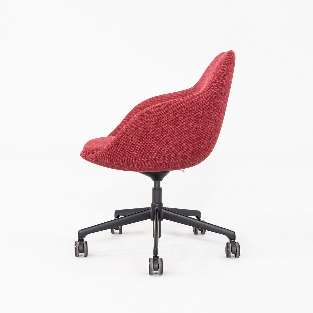 Chantal Swivel Chair