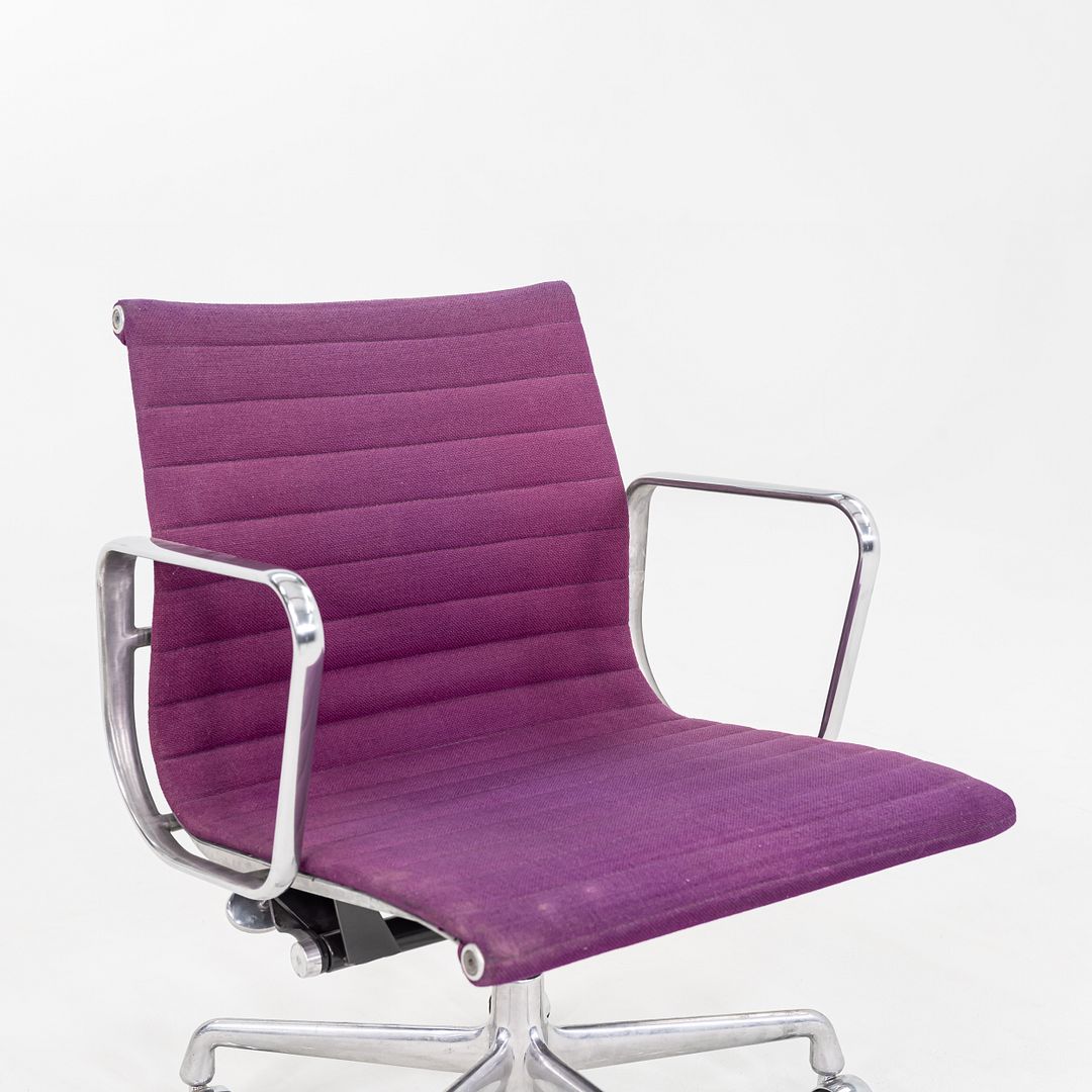 Aluminum Group Management Desk Chair