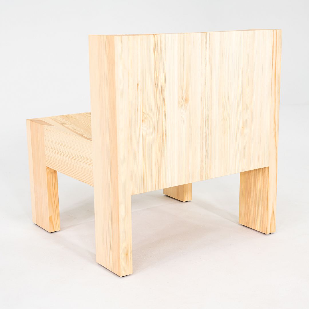 005 Lounge Chair