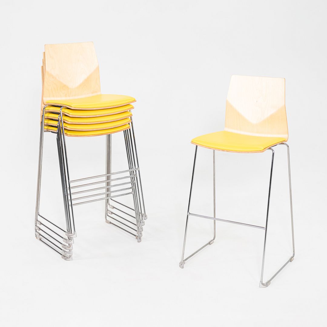 FourCast Bar Stool