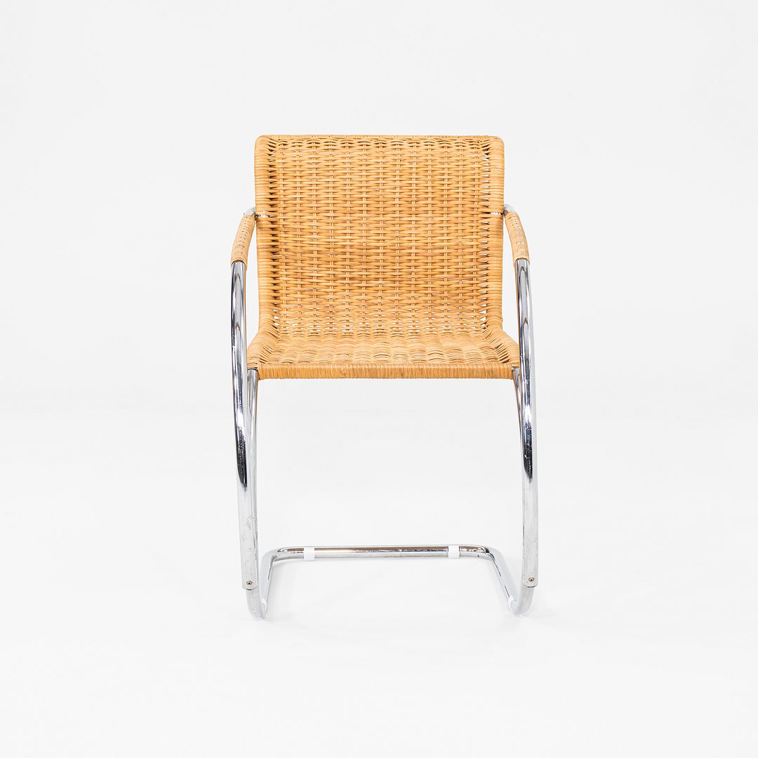 MR20 Arm Chair