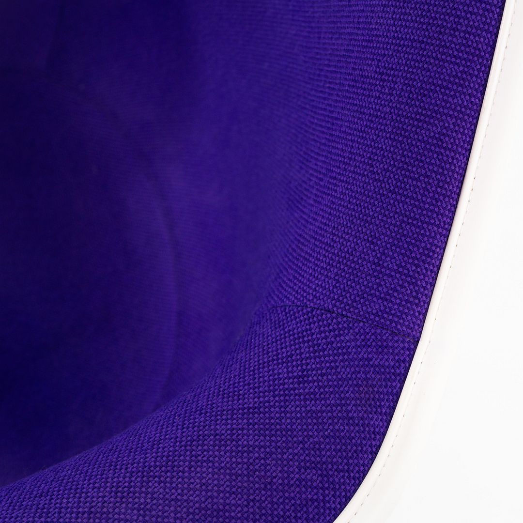 DAR Armchair