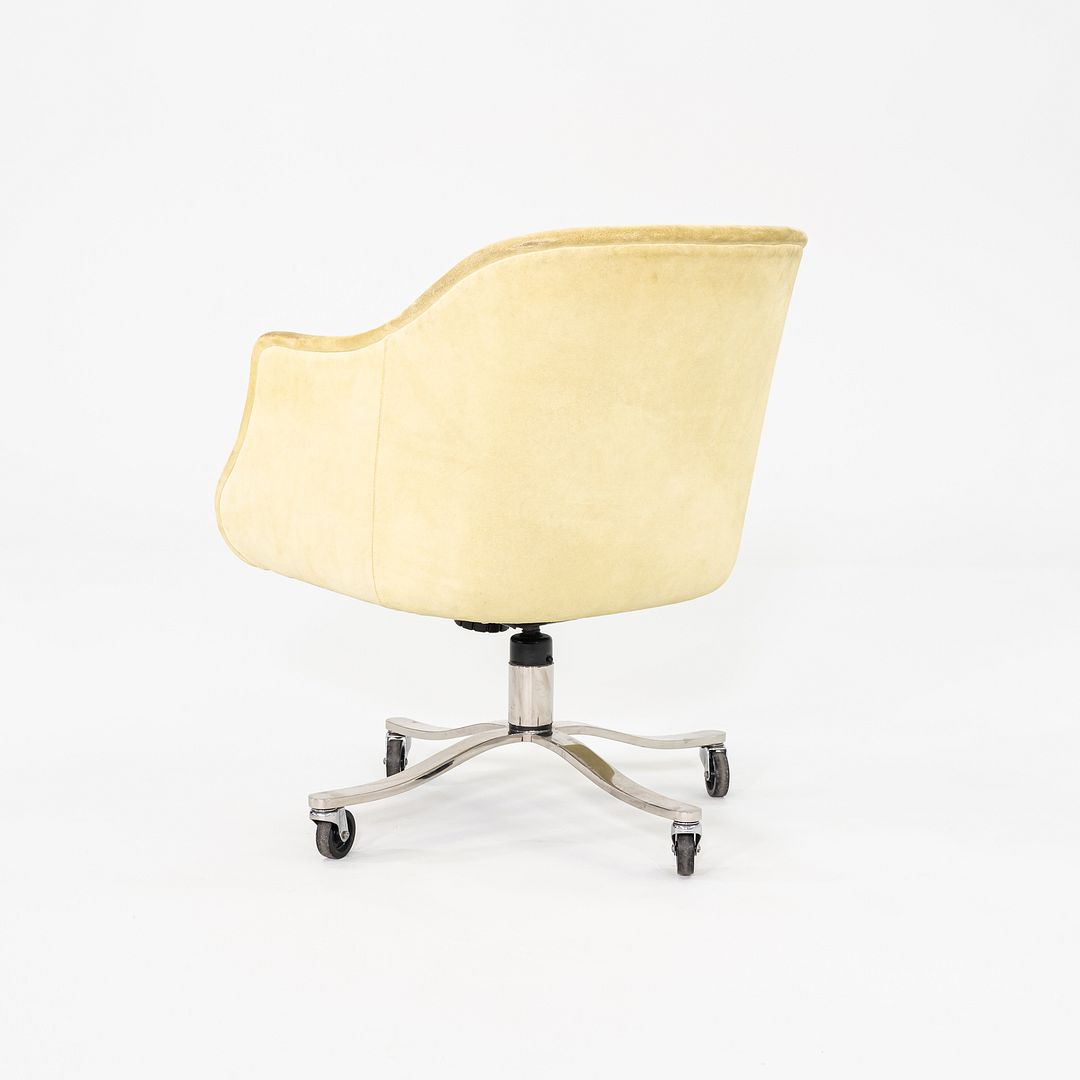 CH 6 Alpha Bucket Desk Chair
