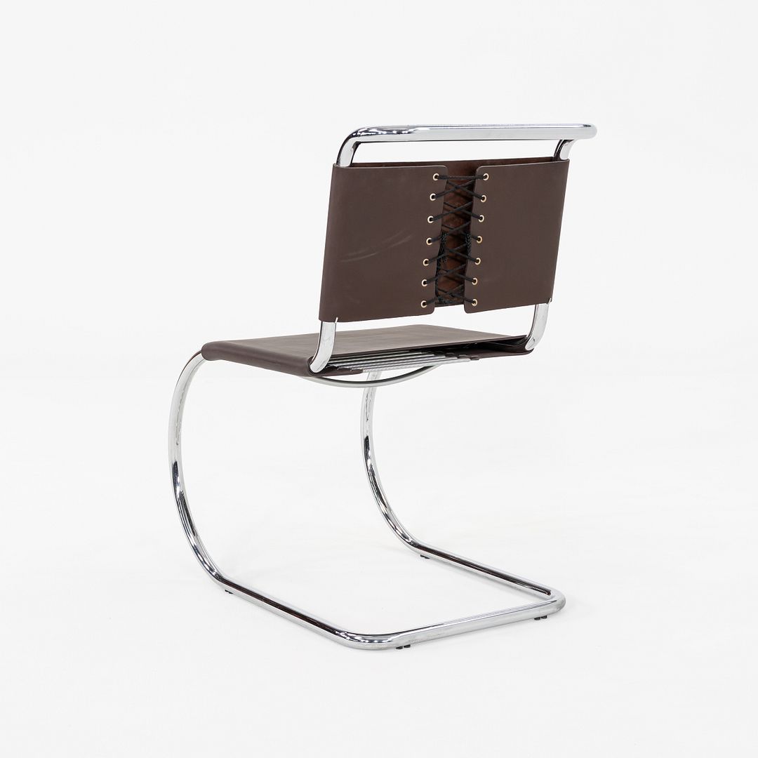 MR10 Chairs