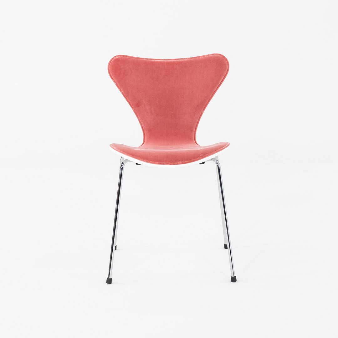 Series 7 Chair, Model 3107