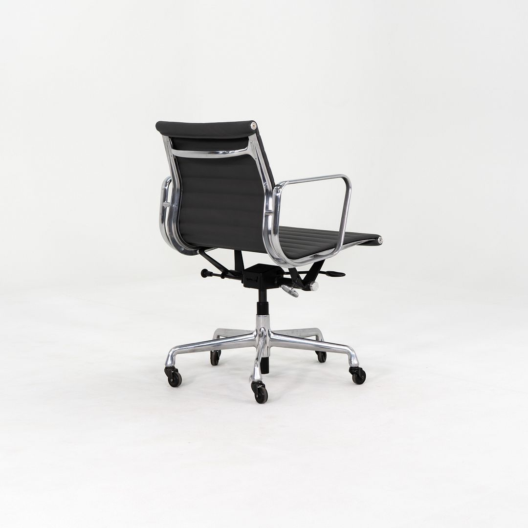 Aluminum Group Management Desk Chair, Model EA335