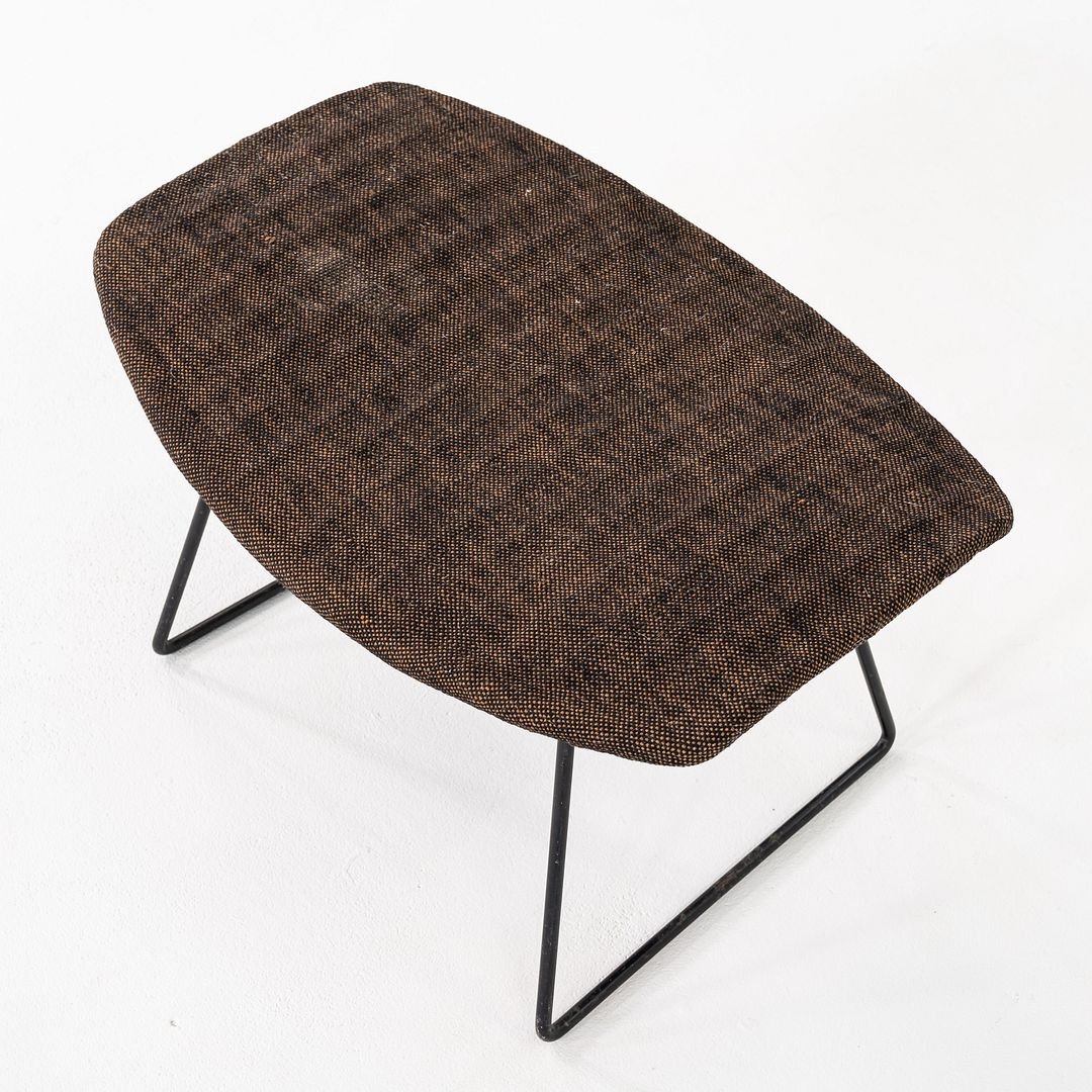 Bird Lounge Ottoman