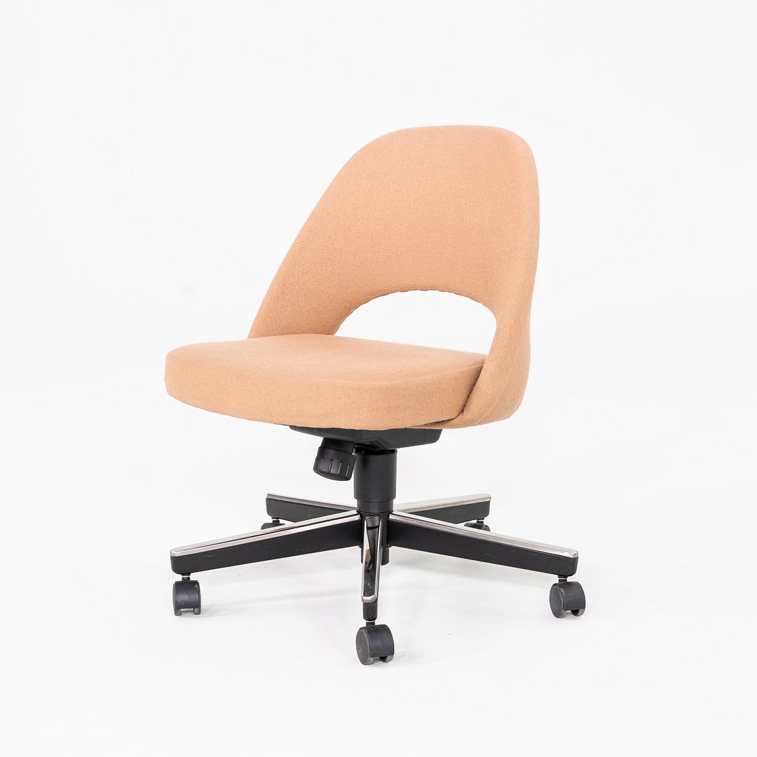 Saarinen Executive Armless Desk Chair