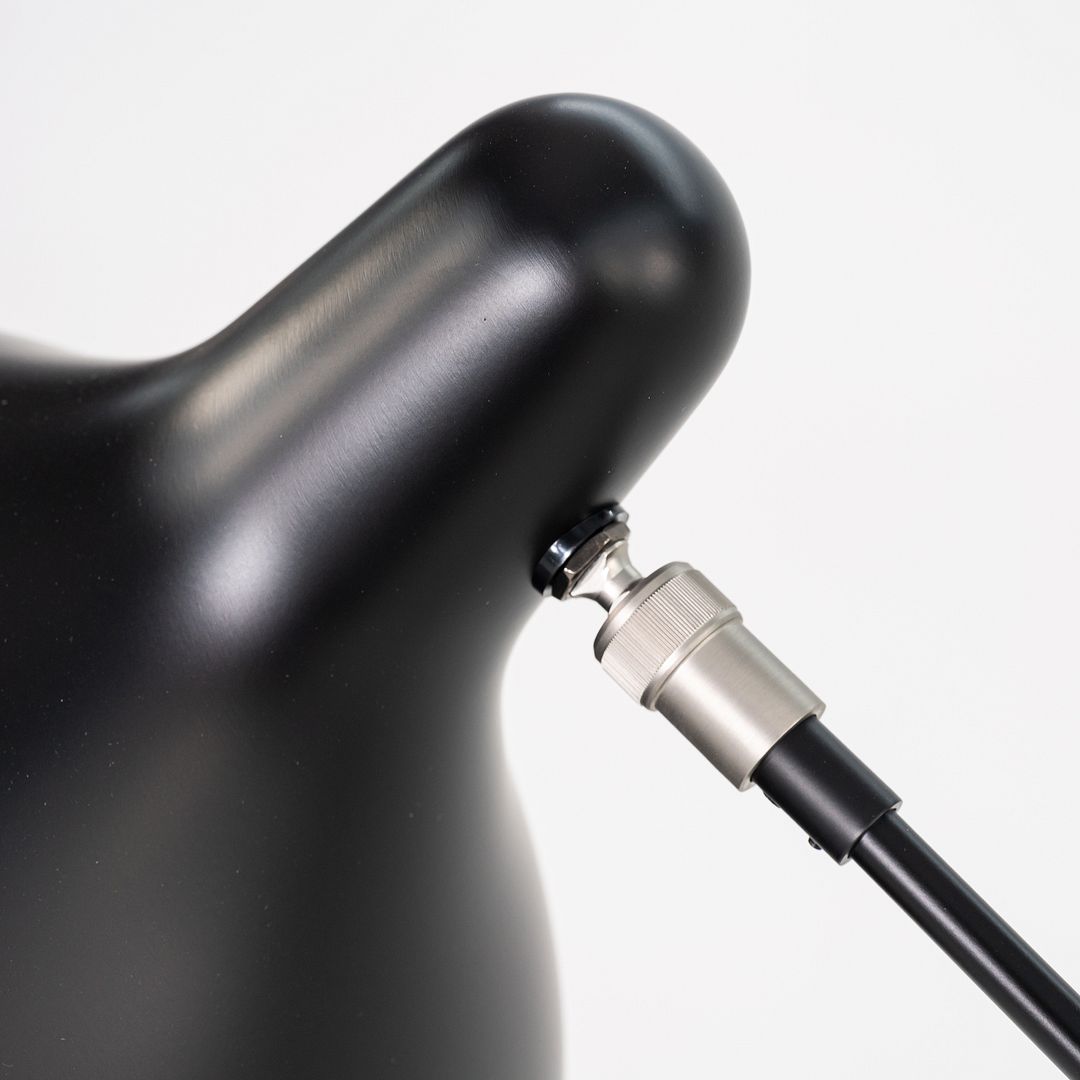 Mantis BS8 Floor Lamp