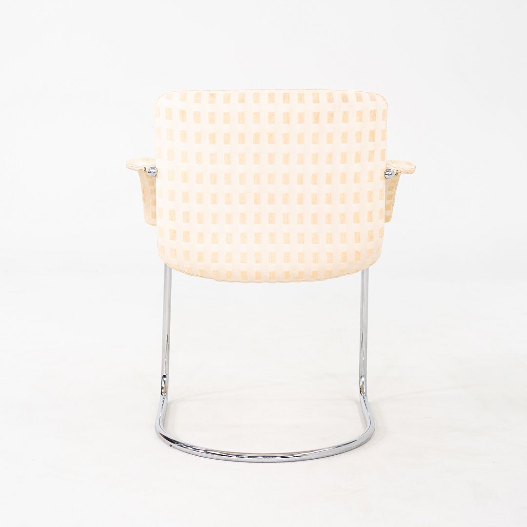 Lens Chair