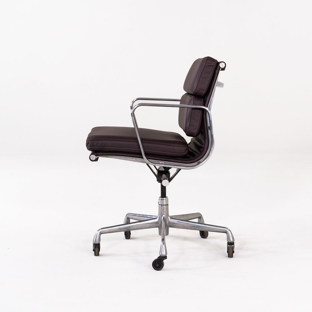 Eames Soft Pad Management Desk Chair, Model EA435
