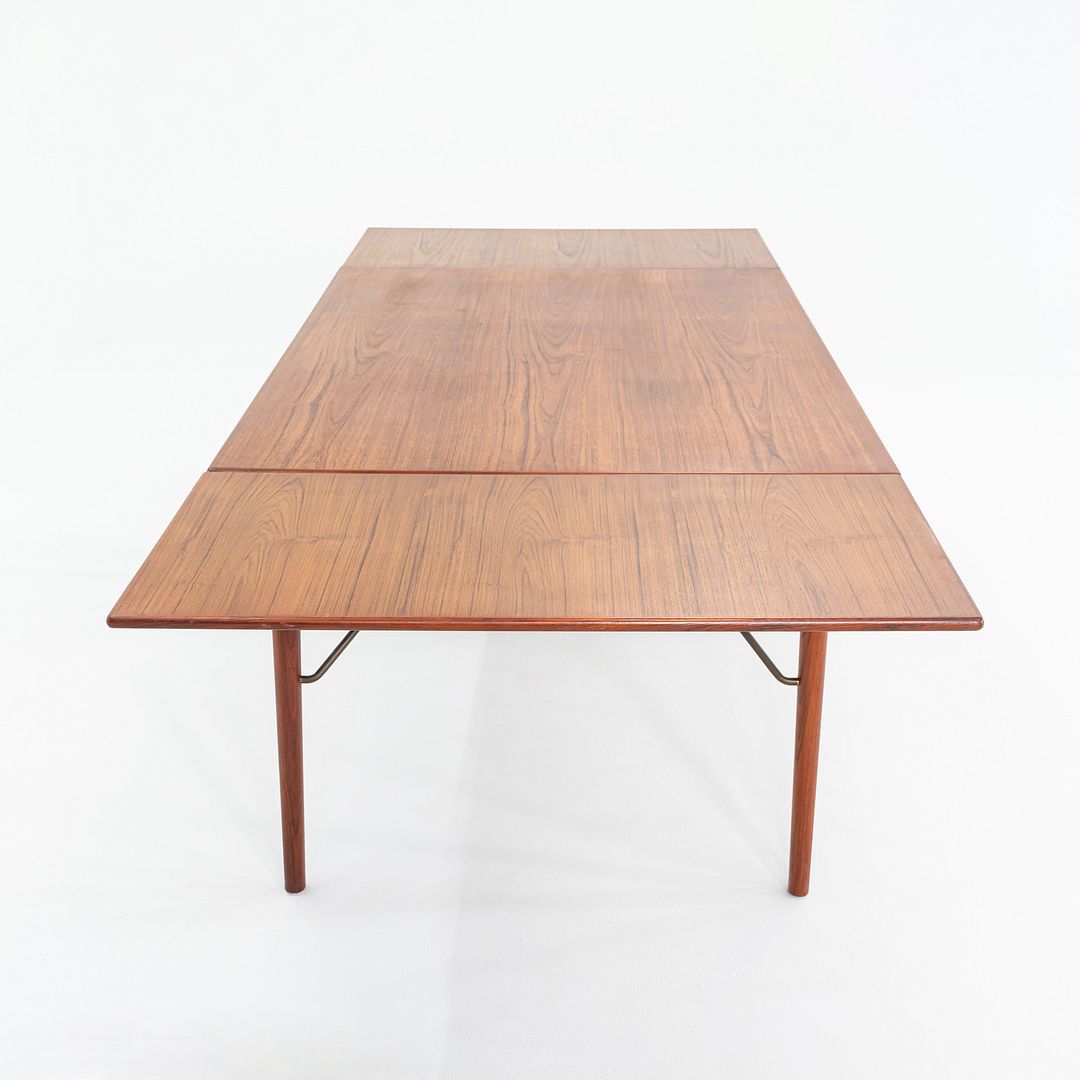 Draw Leaf Dining Table