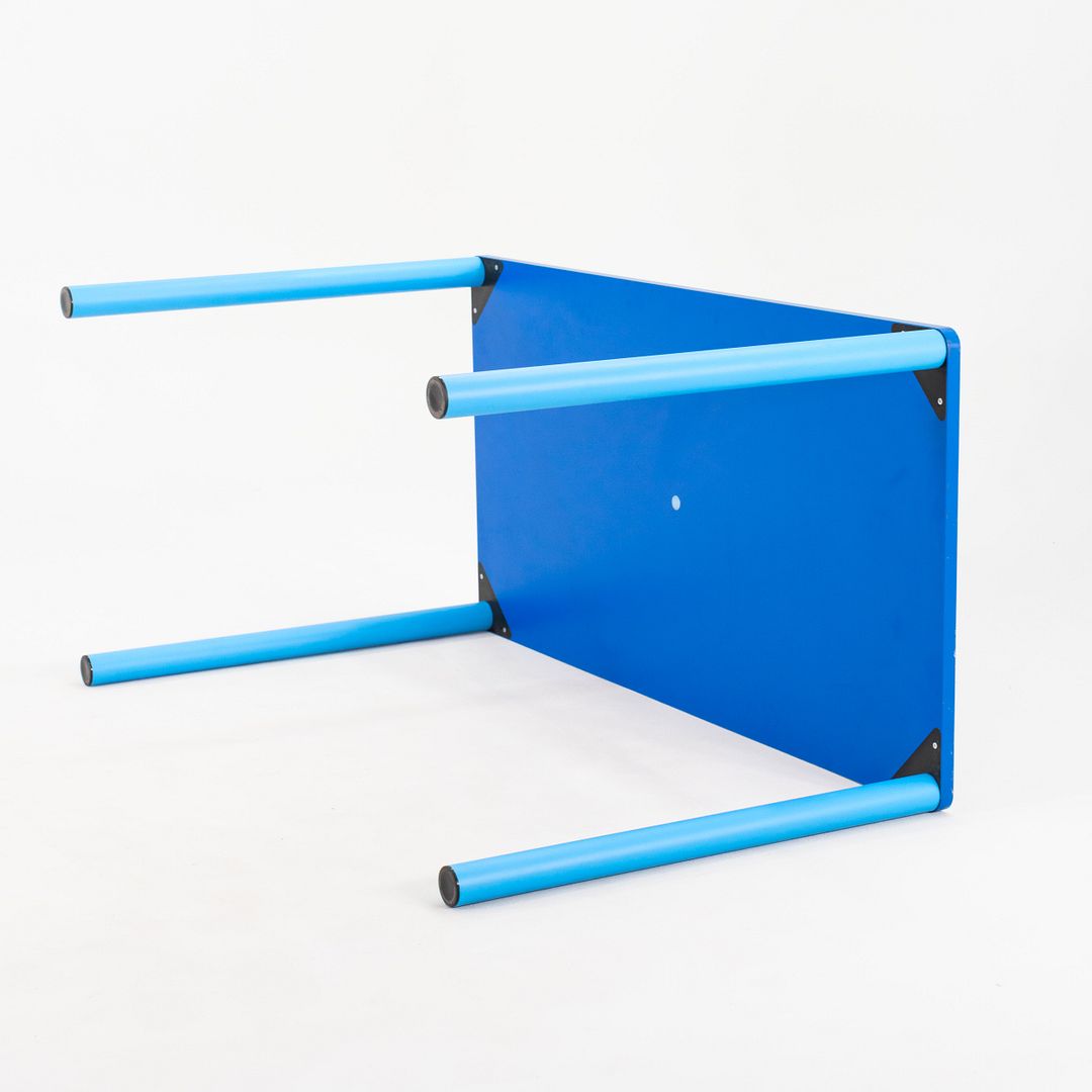 Hem Log Bar Table
