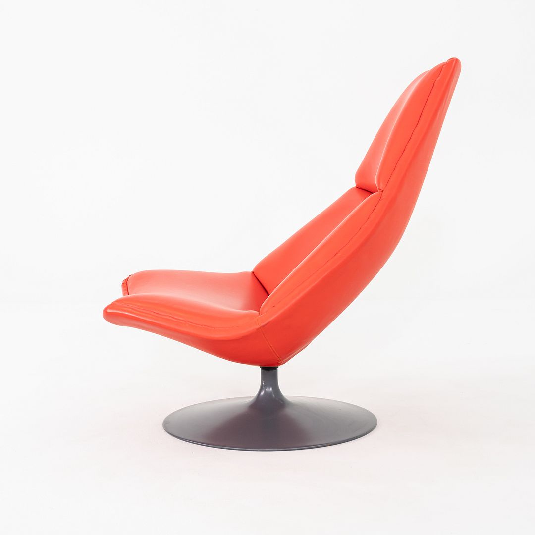 F510 Lounge Chair