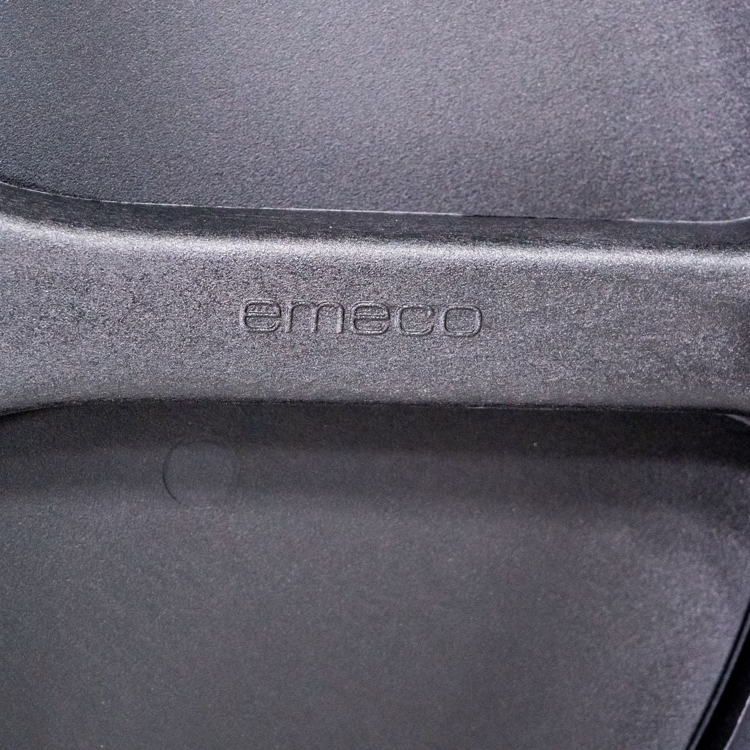On & On Chair