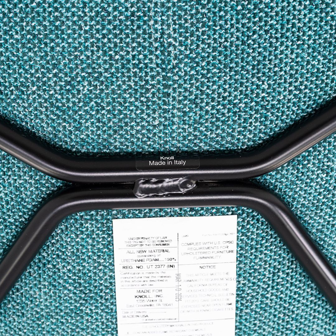 KN04 Lounge Chair