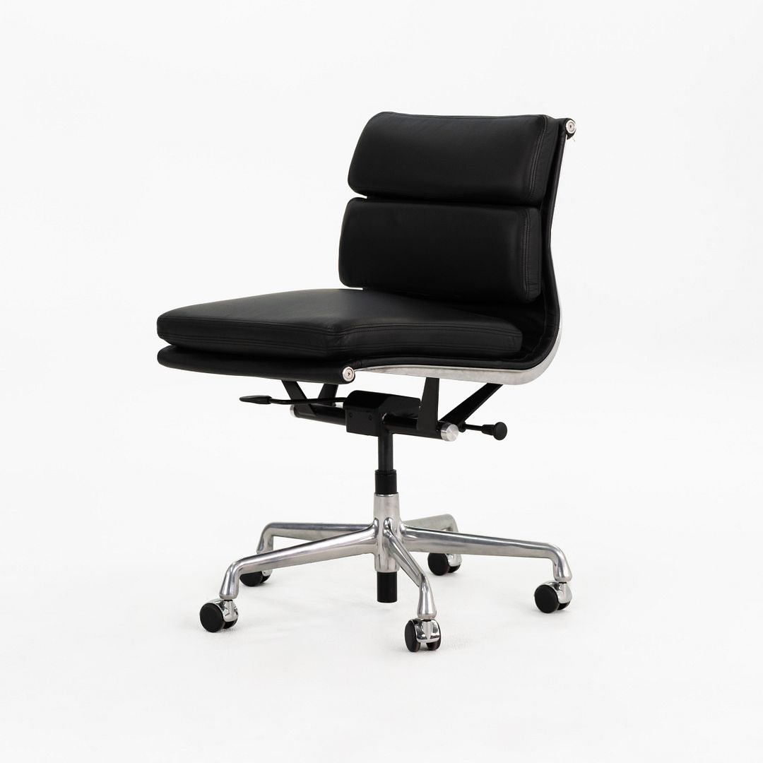 Aluminum Group Soft Pad Management Desk Chair, Model EA406