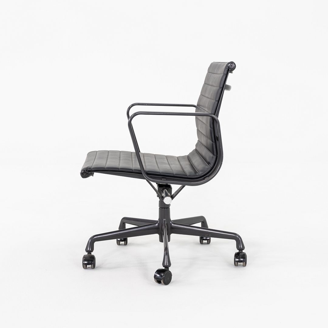 Aluminum Group Management Desk Chair, Model EA335