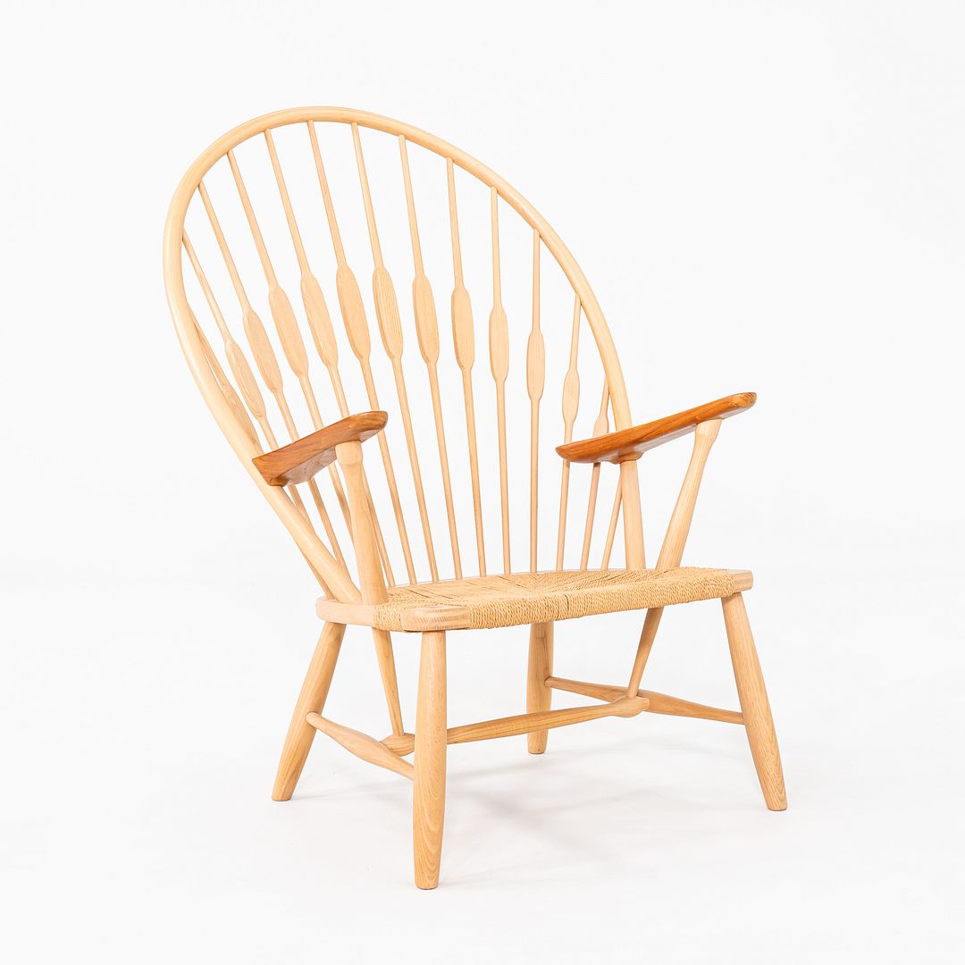 JH550 Peacock Chair