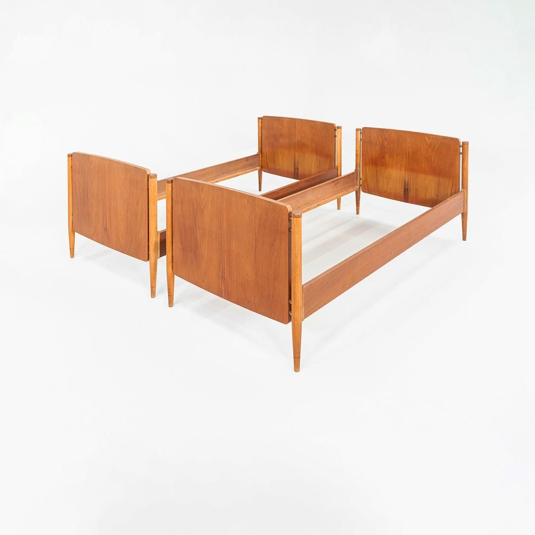 Twin Bed