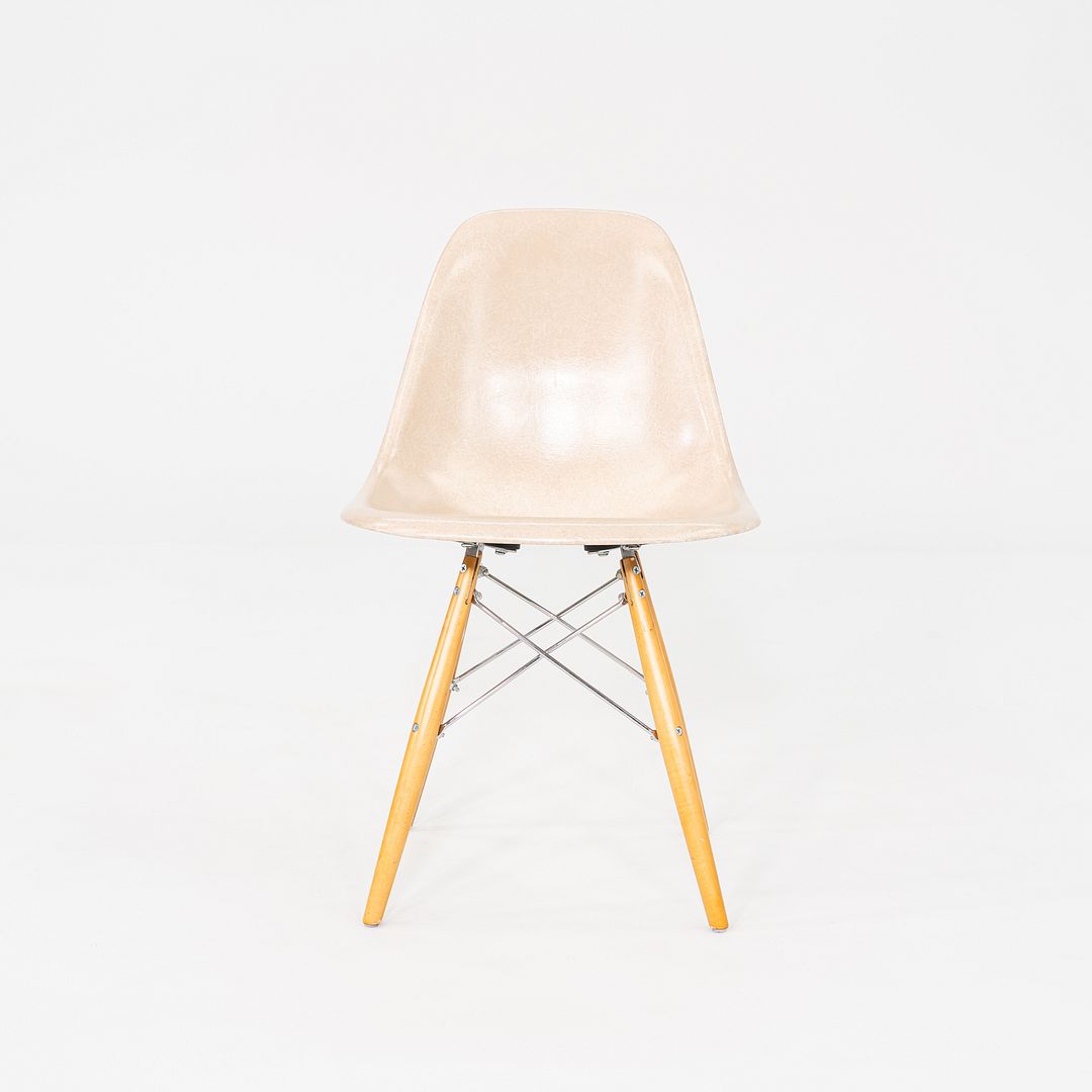 DSW Chair