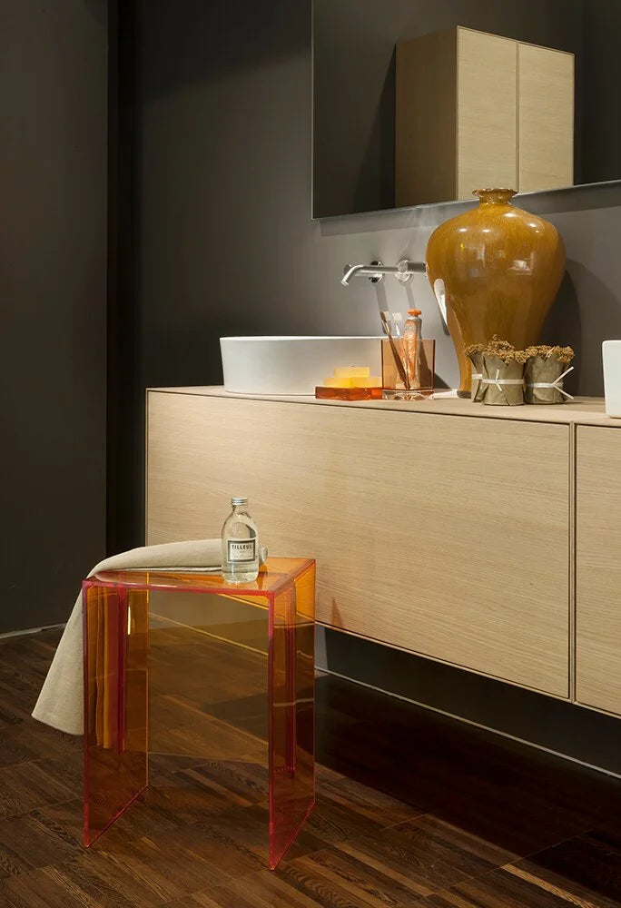 Max-Beam Side Table