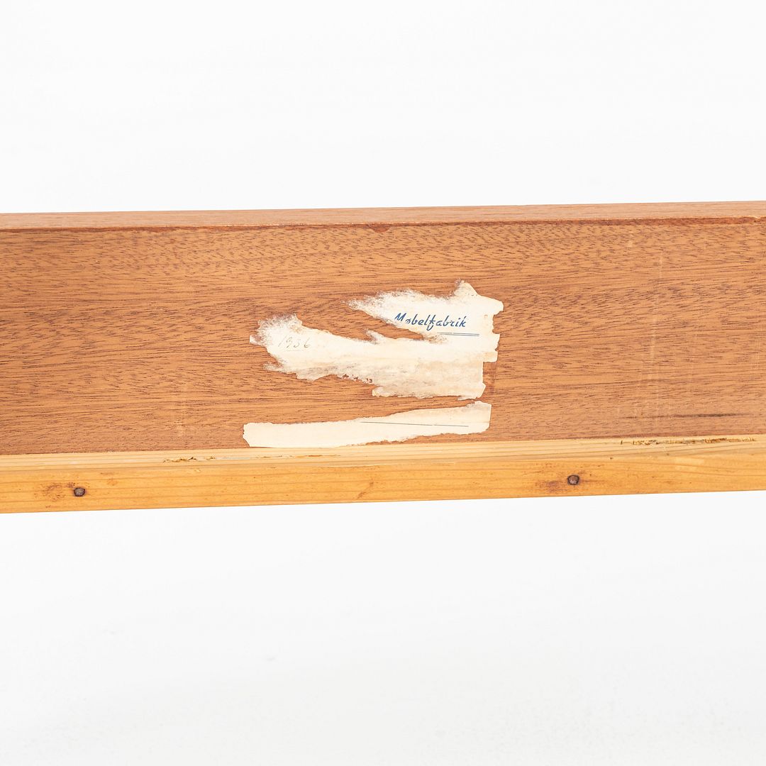 Twin Bed