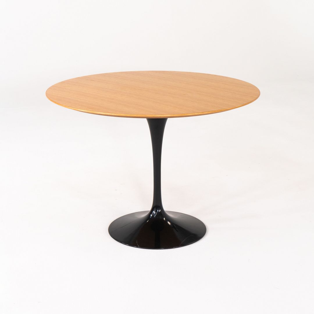 Tulip Dining Table