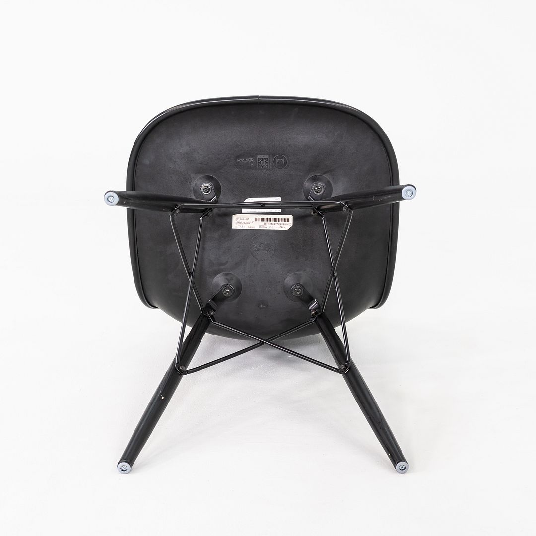 DSW-1 Chair