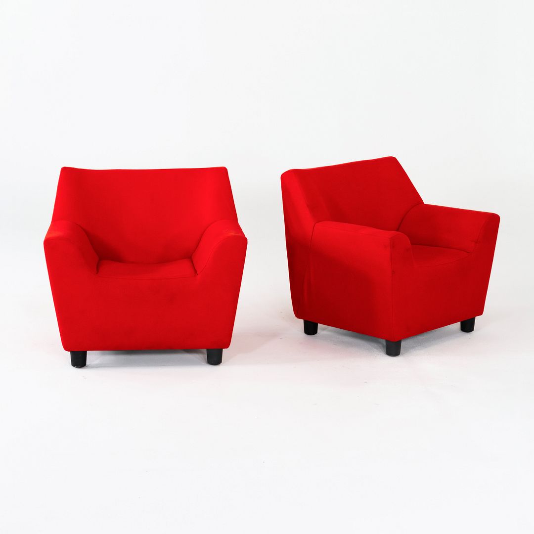 Swoop Club Chair