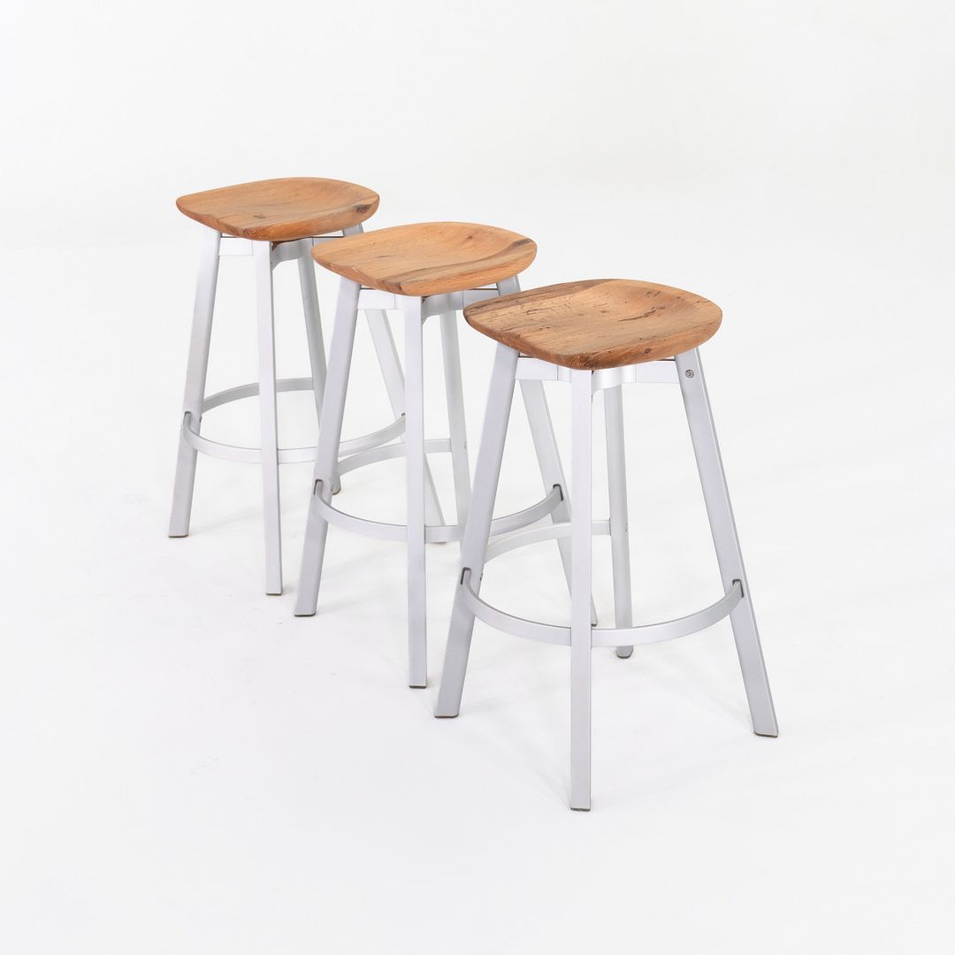 SU Bar Stool
