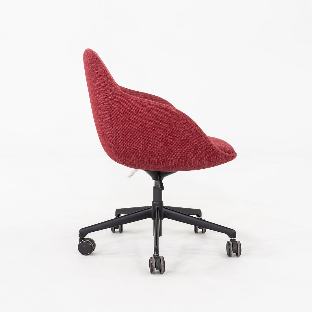 Chantal Swivel Chair