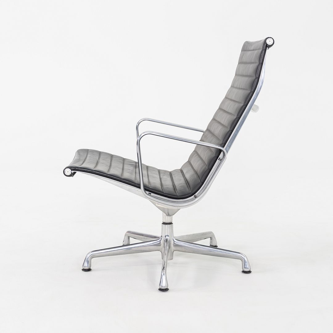 Aluminum Group Lounge Chair, EA333