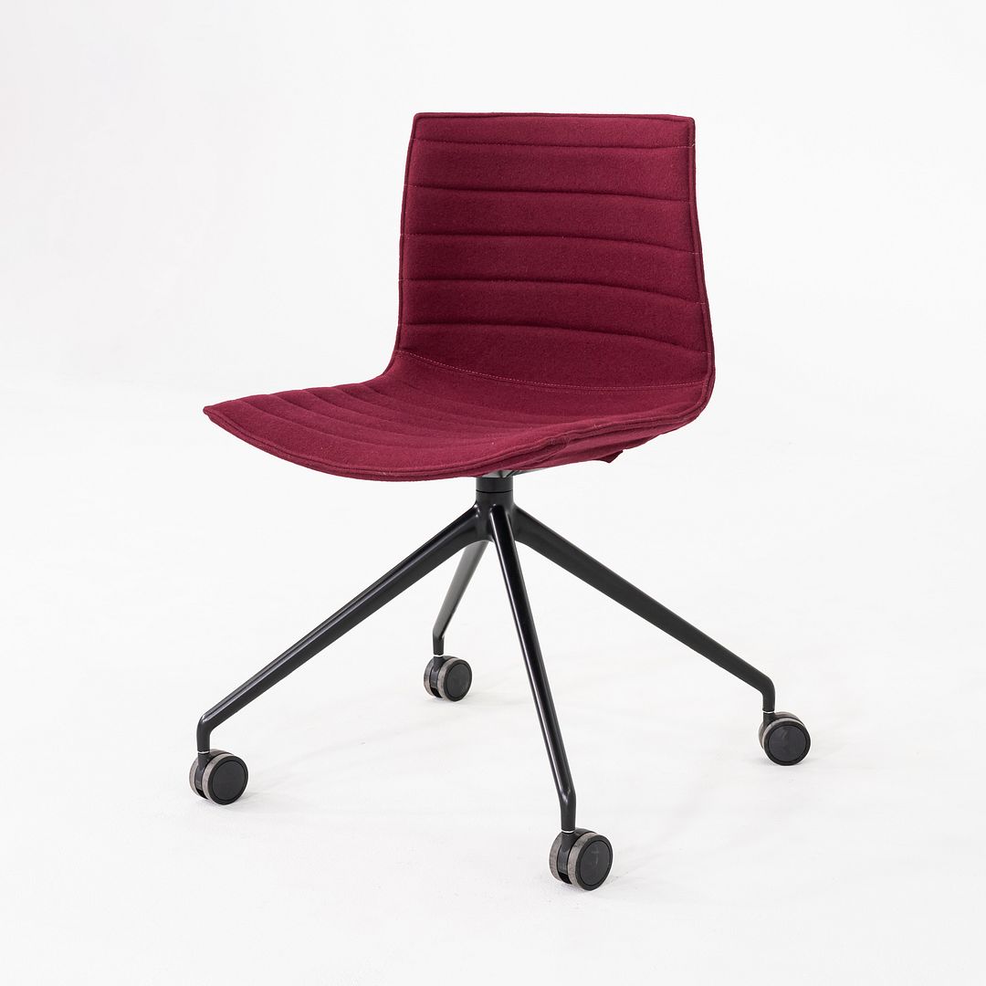 Catifa 46 Desk Chair