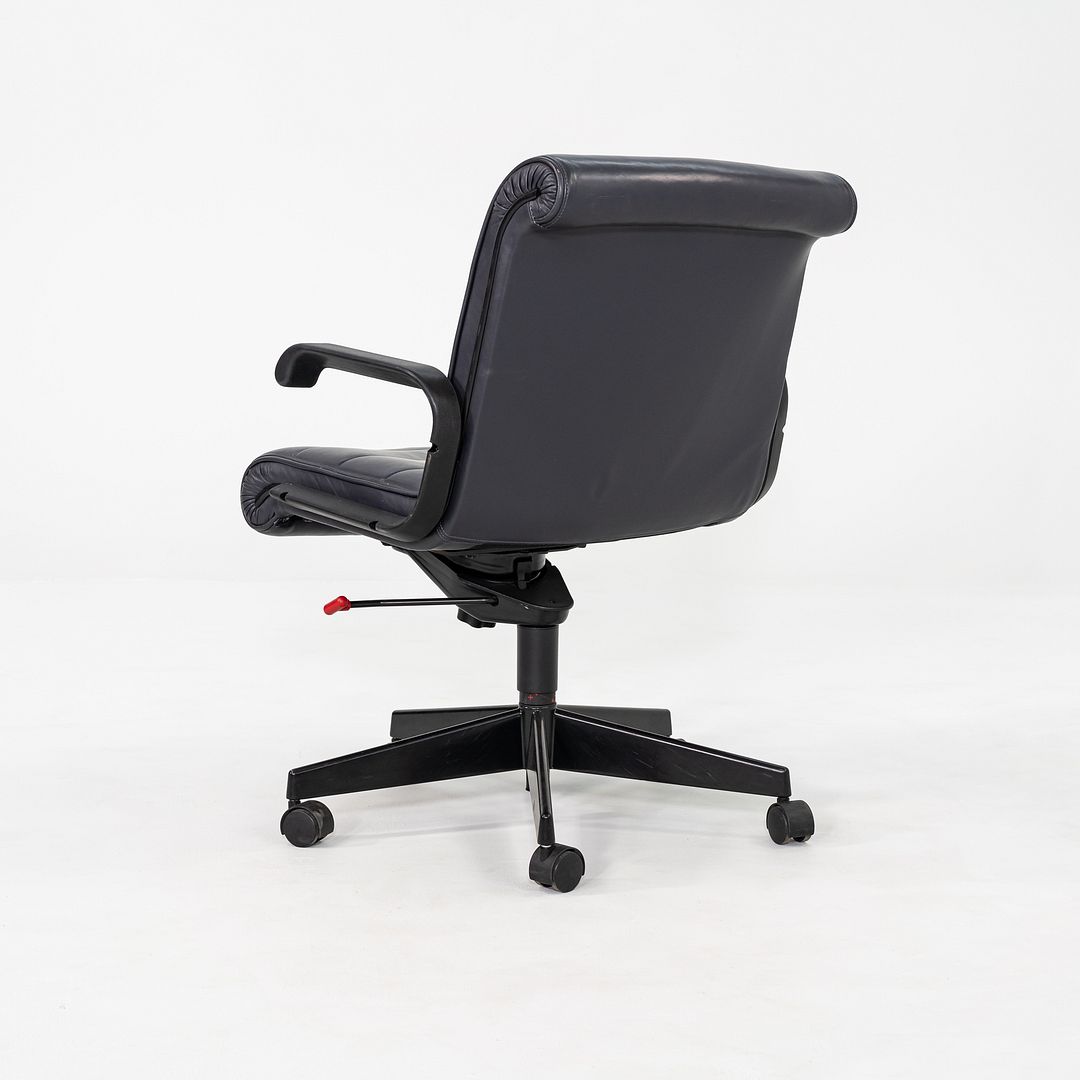 Management Desk Chair