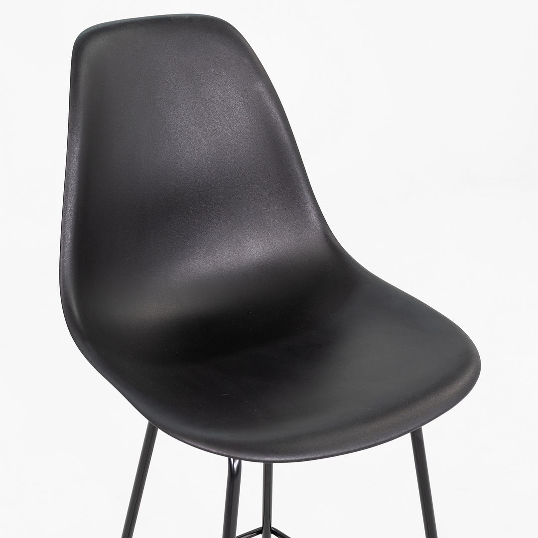 Shell Bar Stool