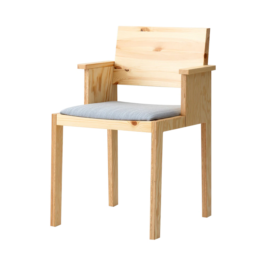 016 Maasto Dining Armchair — Upholstered Seat