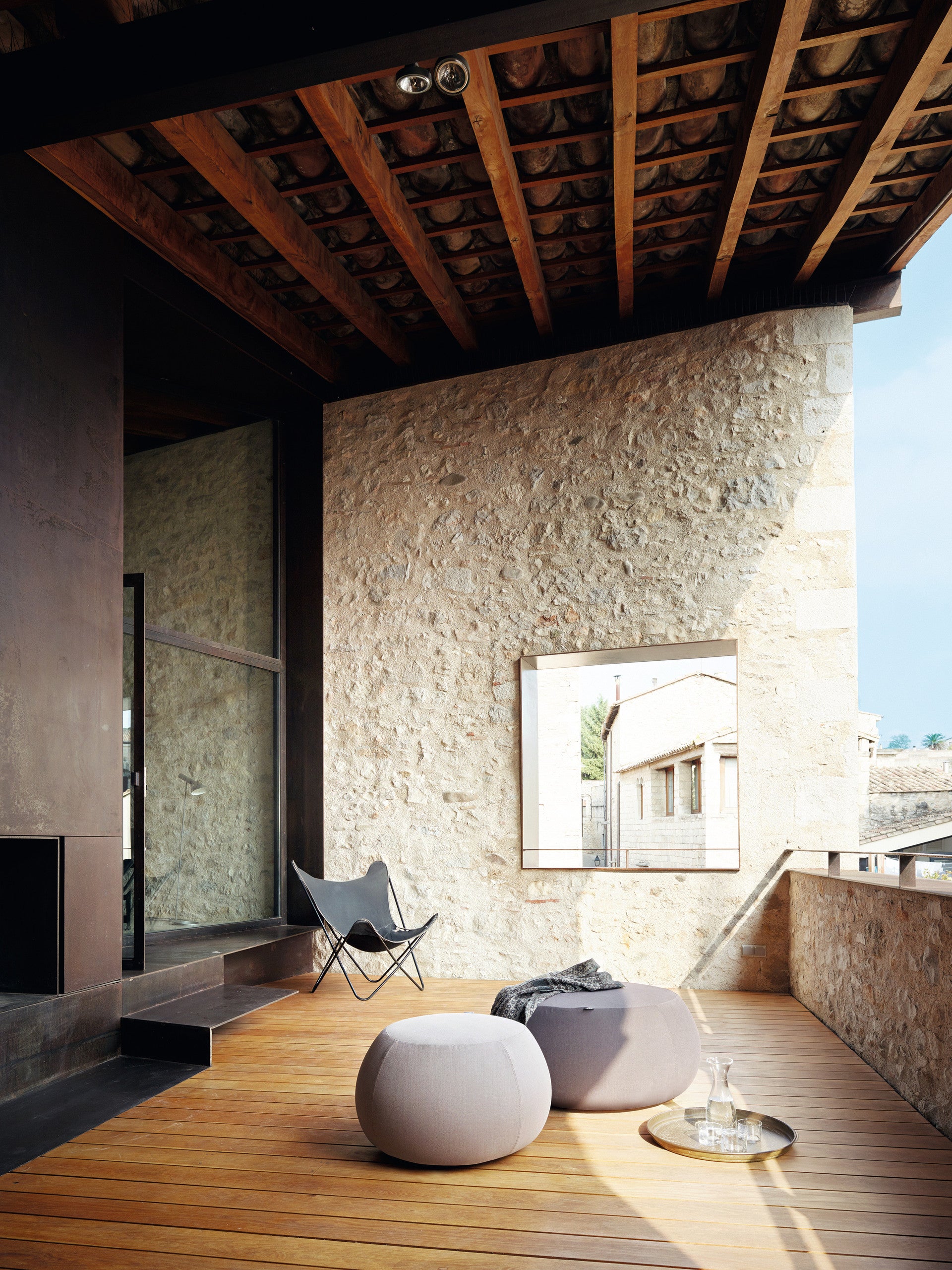 Pix Ottoman — Outdoor